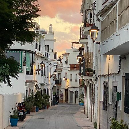 Atico En Casco Antiguo Apartment Marbella Luaran gambar