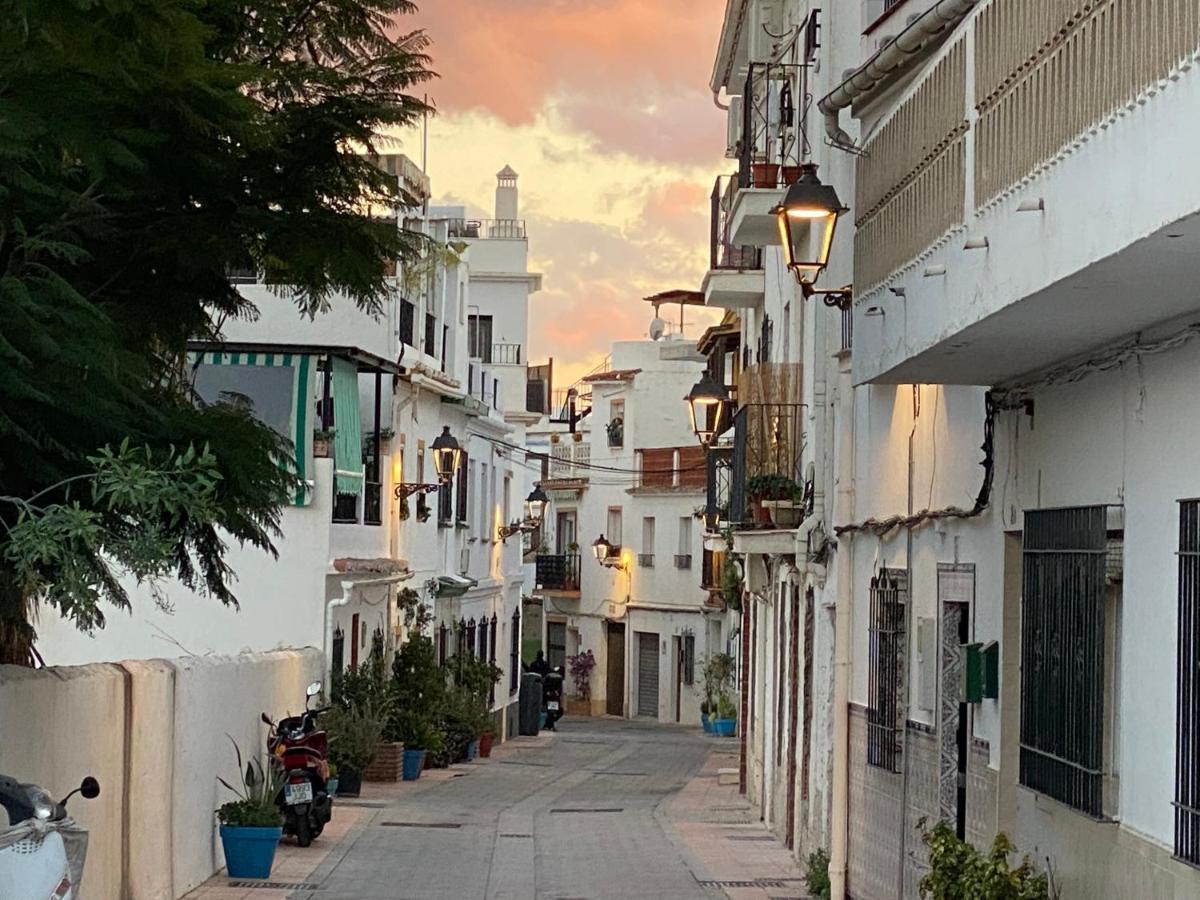 Atico En Casco Antiguo Apartment Marbella Luaran gambar